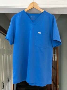 Men’s Figs Leon Scrub Top Royal Blue L
